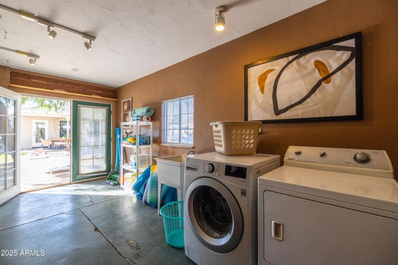 Garage Laundry