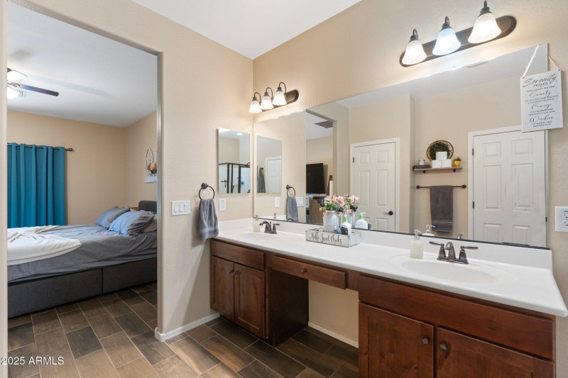 11-web-or-mls-DSC00372