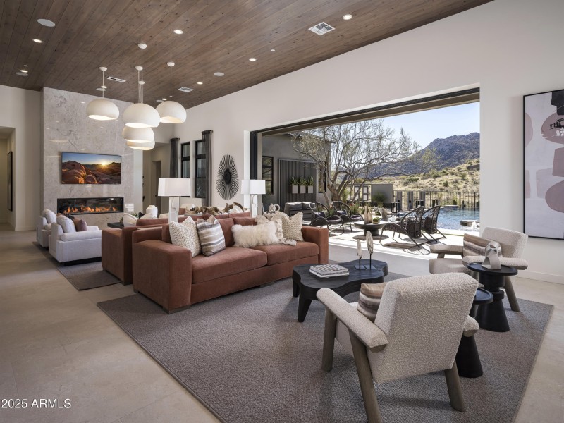 Great Room W Sliding Glass Door