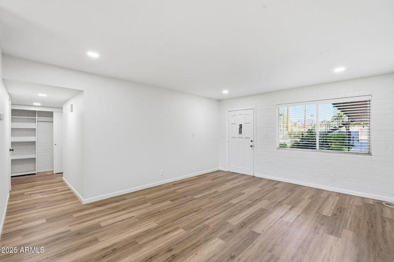 18-web-or-mls-018_ListerPros