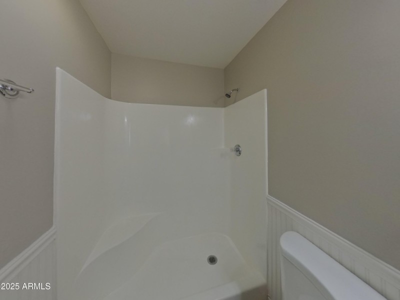 6_pc_38WYLJavml_DY9DGO2ToM_layout_0