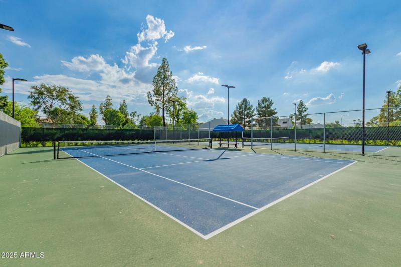 Clubhouse Tennis Courts