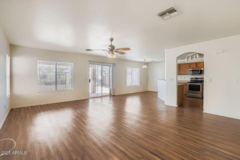 191 s 223rd ave - Web Quality - 006 - 06