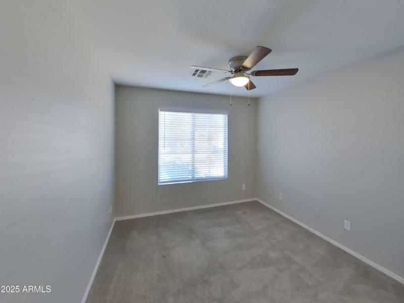 8_pc_7GMpxgvlTJ_QAiZsWyWBh_layout_1