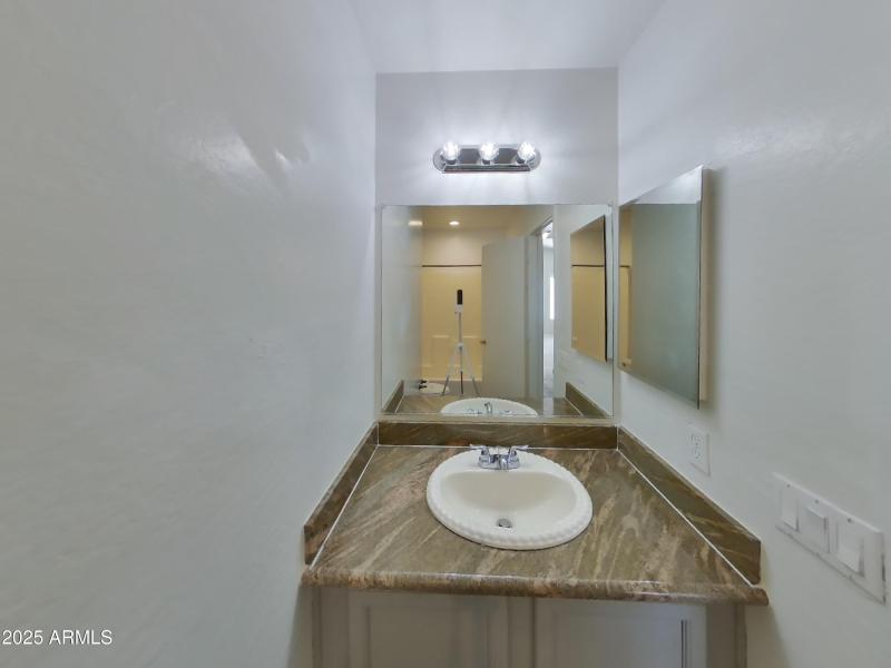 14_pc_MtYrXu4pCm_kB3TFF3D9K_layout_0