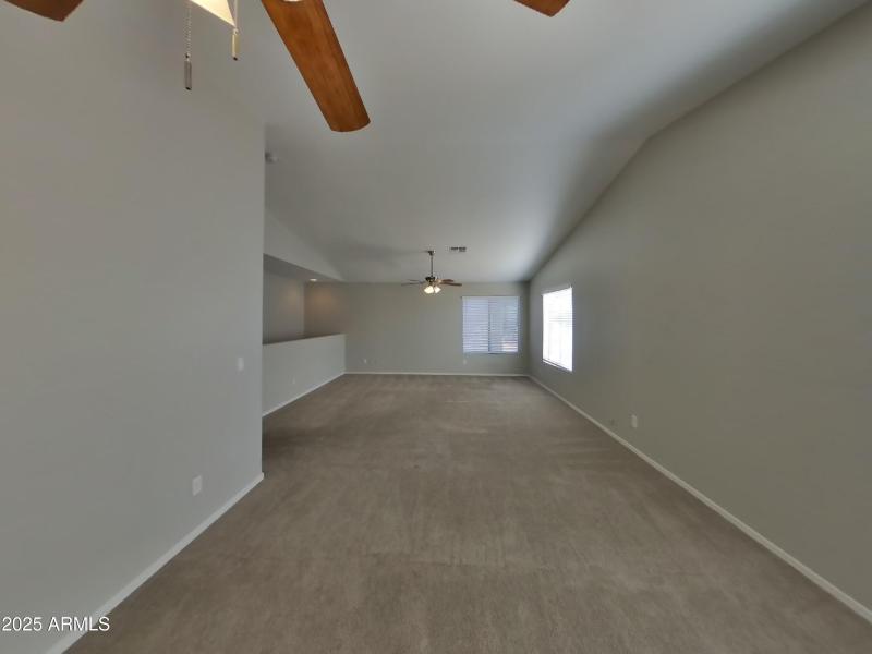 15_pc_p3NIN2Dqqp_GnBBkeyk7n_layout_0