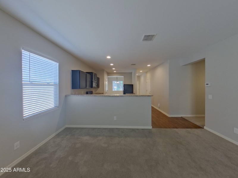 1_pc_qTYmyfZE1H_us1YGTnjT1_layout_0