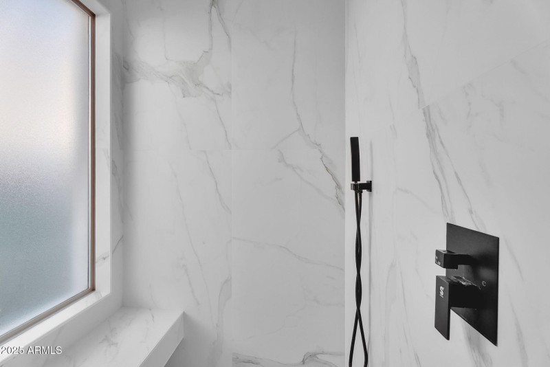 35-web-or-mls-Bent Tree-41