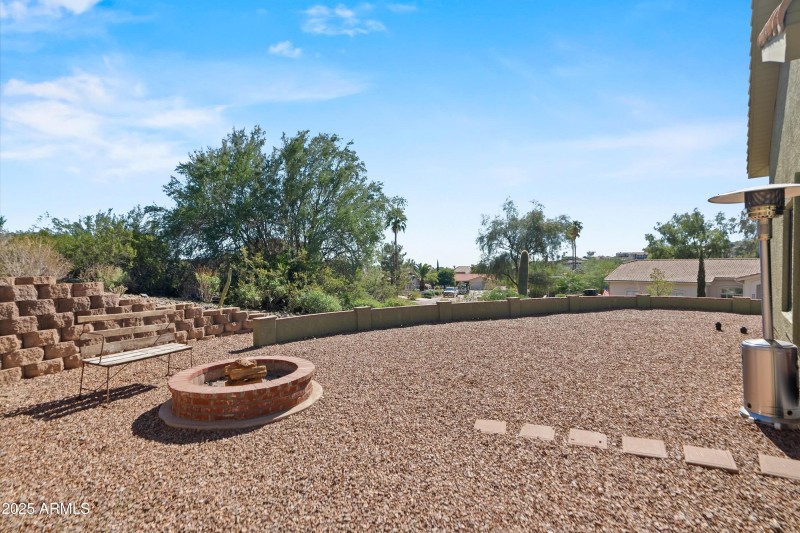 24-20251106-DSC09102