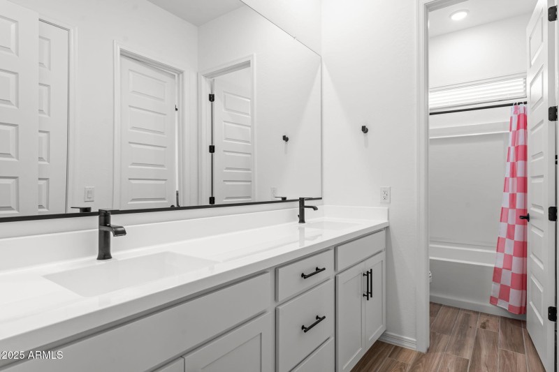 37-web-or-mls-DSC05668