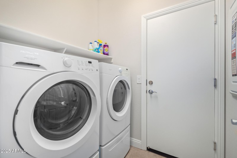 25 Laundry Room