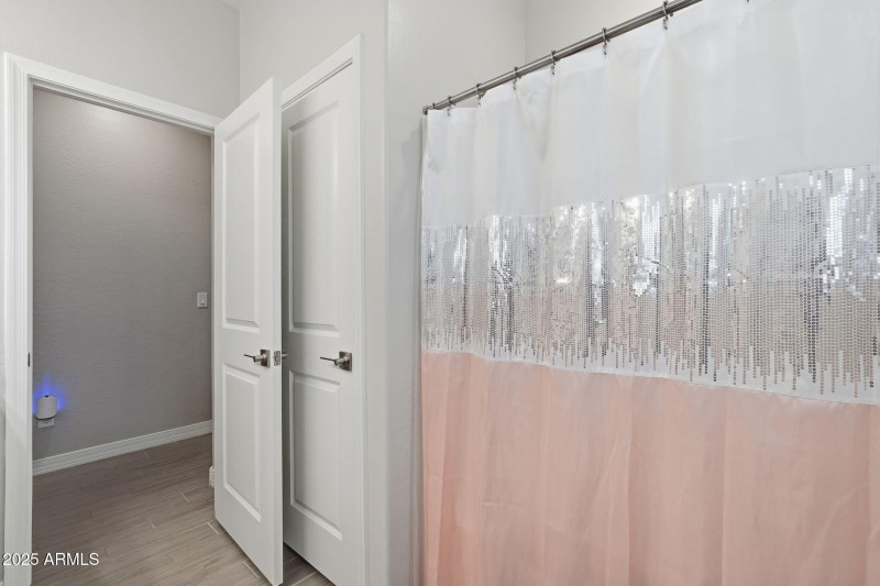 46-web-or-mls-046_ListerPros