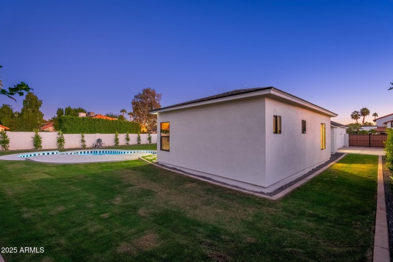 5744 E Marconi Ave - 19