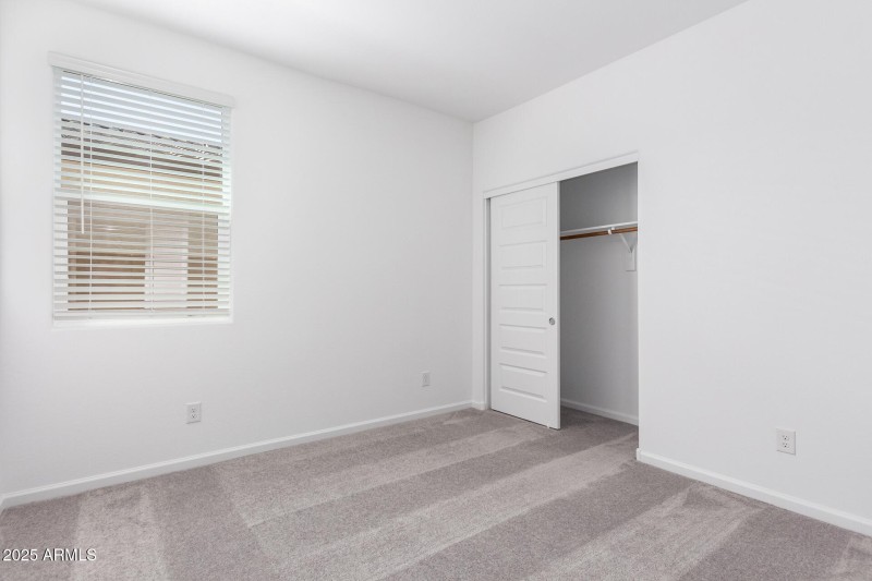 0018-18 - Marguerite