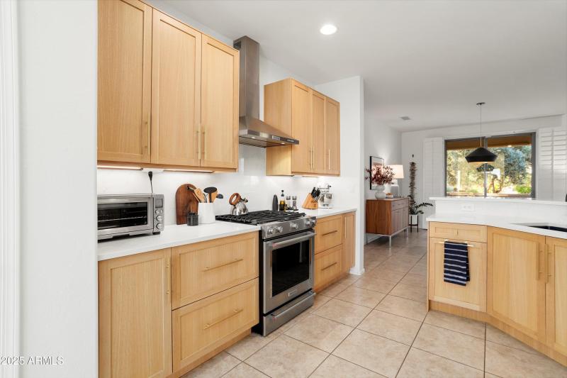 18-20656 N Canyon Whisper Drive