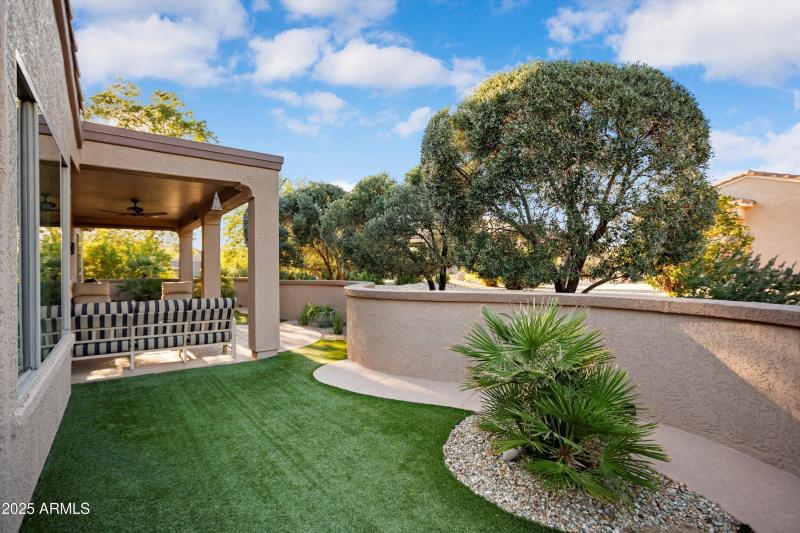 31-20656 N Canyon Whisper Drive