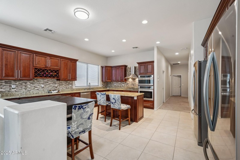 11-web-or-mls-W Minton St-S0711-011