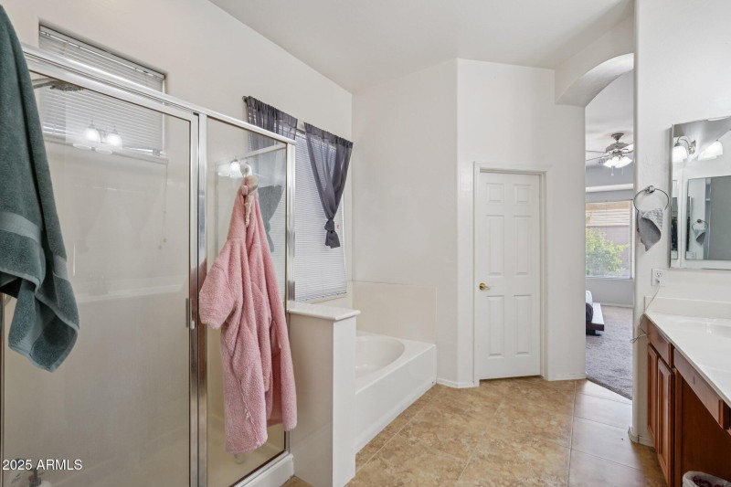 23-web-or-mls-W Minton St-S0711-023