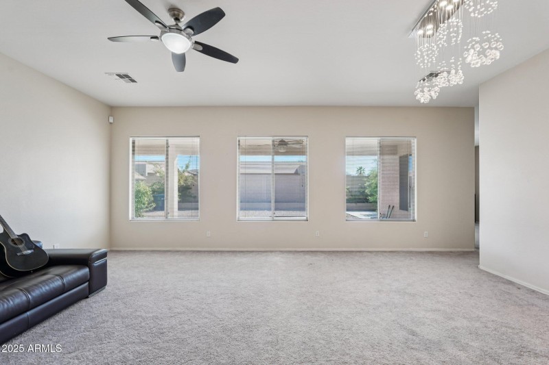 27-web-or-mls-W Minton St-S0711-027