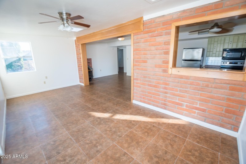 597 Hegge Dr 11-08-2025 (26)