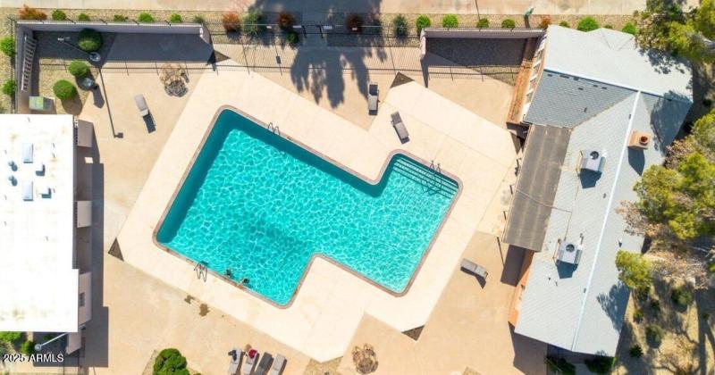 20251011001104092308000000-o