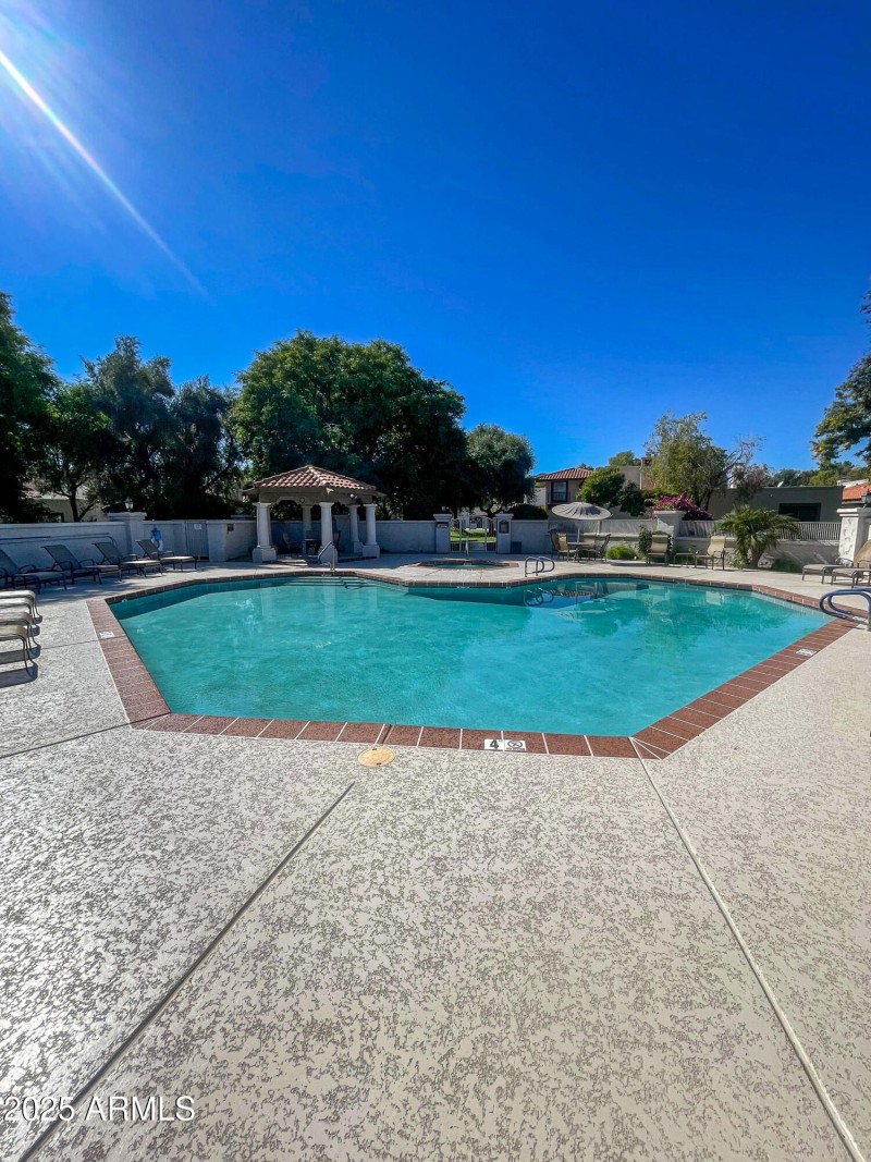 70-print-6249 N 78th St -113