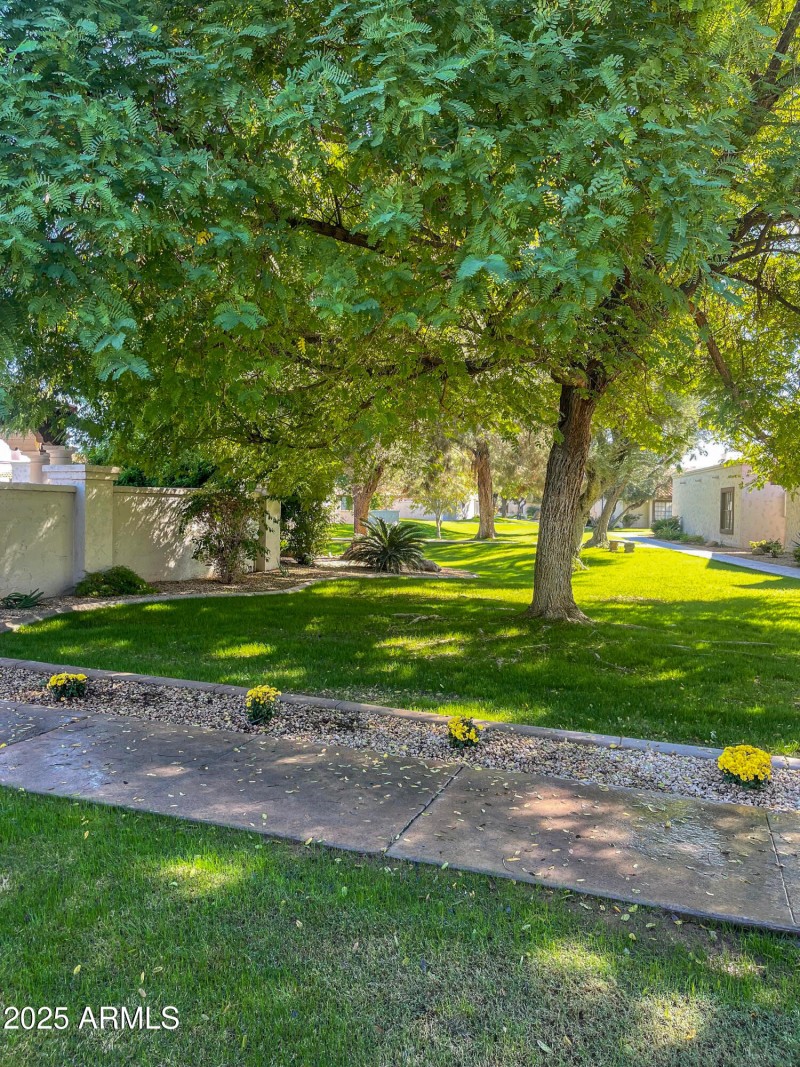 61-print-6249 N 78th St -104