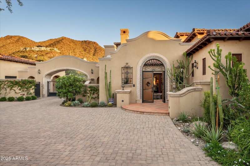 Entry and Gated Auto Courtyard