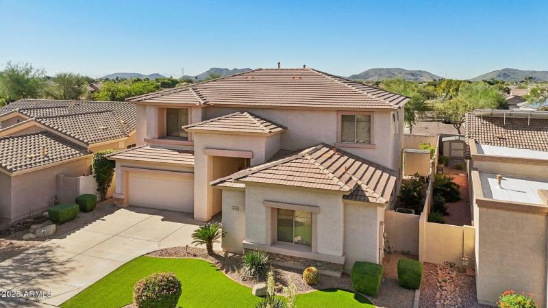 130-web-or-mls-N Hackberry Dr-S0811-044