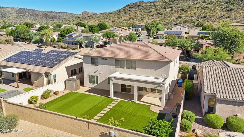 147-web-or-mls-N Hackberry Dr-S0811-061