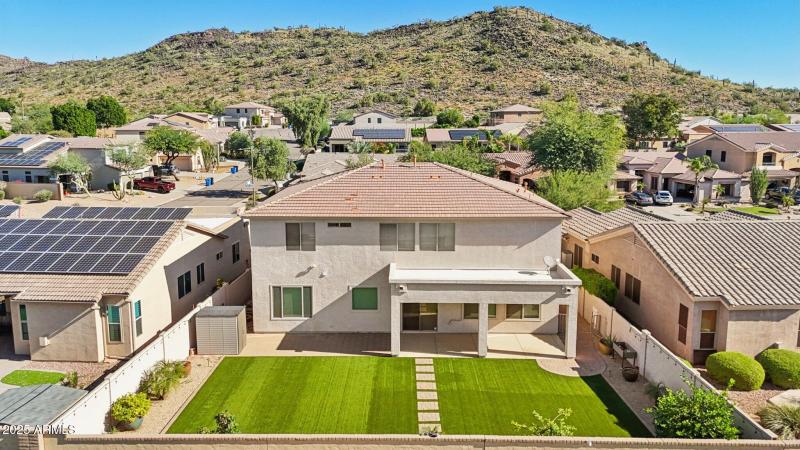 148-web-or-mls-N Hackberry Dr-S0811-062