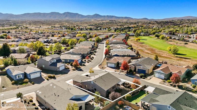 Aerial Back Lot Lines PQ