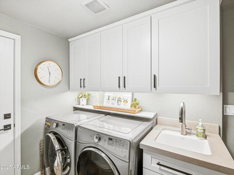 24-10178 E San Salvador Dr-24