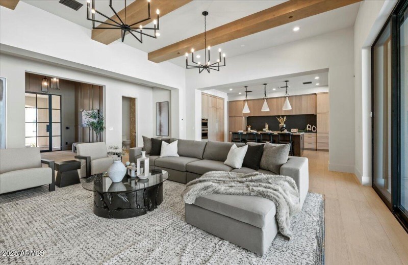 Great Room 12' Beamed Ceilings