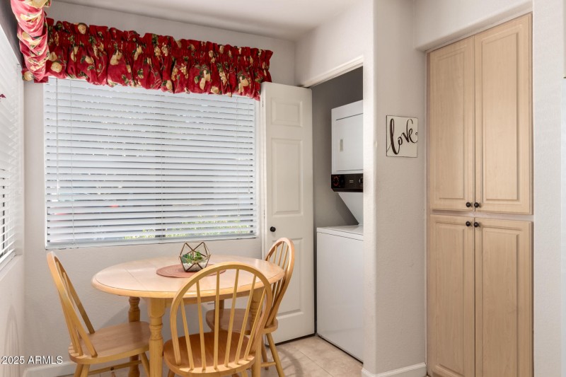 Kitchen Brealfast Arrea