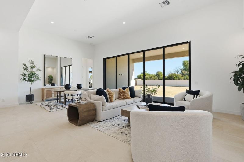 8-web-or-mls-008_ListerPros