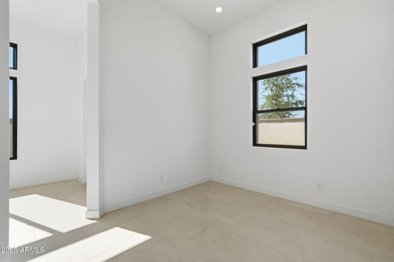 23-web-or-mls-023_ListerPros