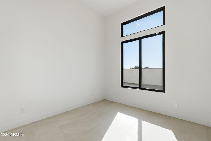 24-web-or-mls-024_ListerPros