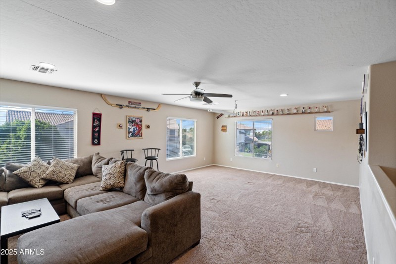 25-Large Loft_Game Room