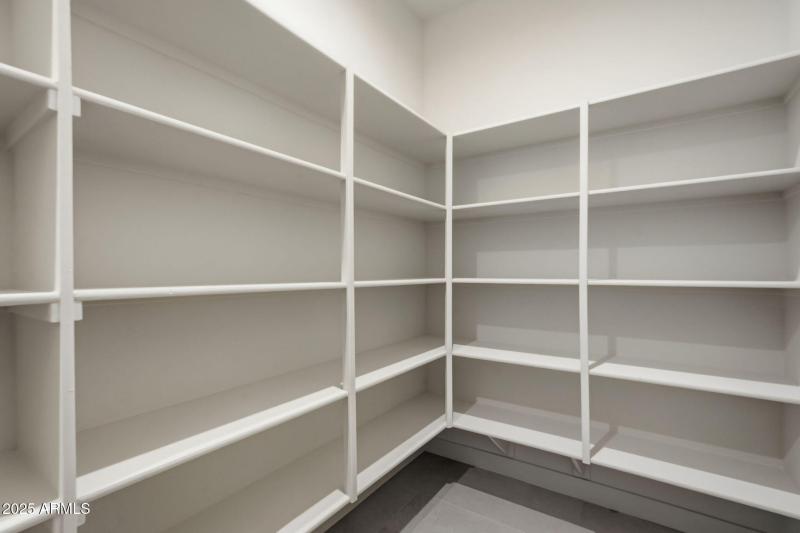 38-web-or-mls-038_ListerPros