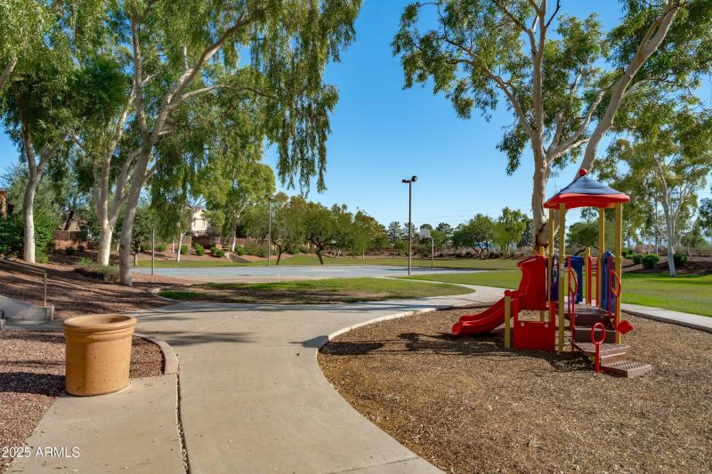 51-Community Pool and Park