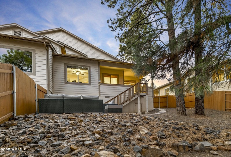 1128 N Flowing Springs Trl