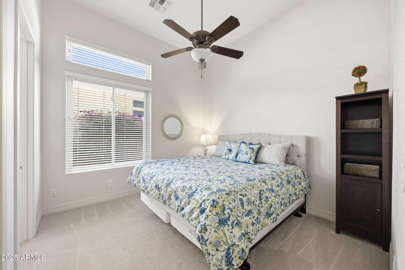 40406 N HAWK RIDGE TRL