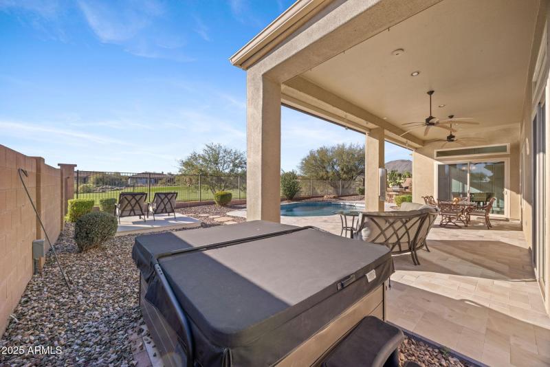 40406 N HAWK RIDGE TRL