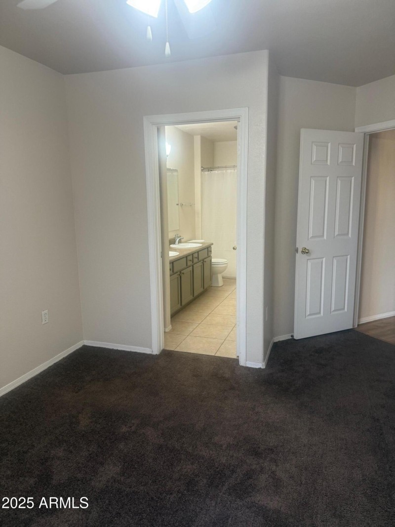 2071 Hawthorne Master Bedroom and Master