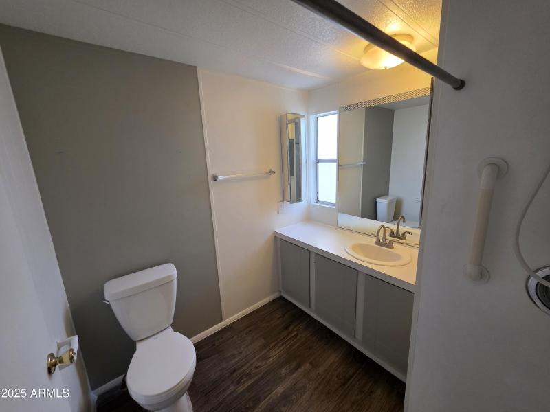 8c9ab2d6-8b63-4ccc-8b76-e14b001d4d80