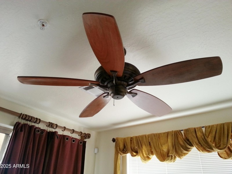 CEILING FAN LIVING ROOM - Copy