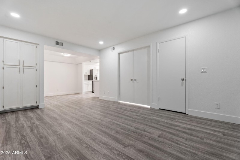 11-web-or-mls-A7404442