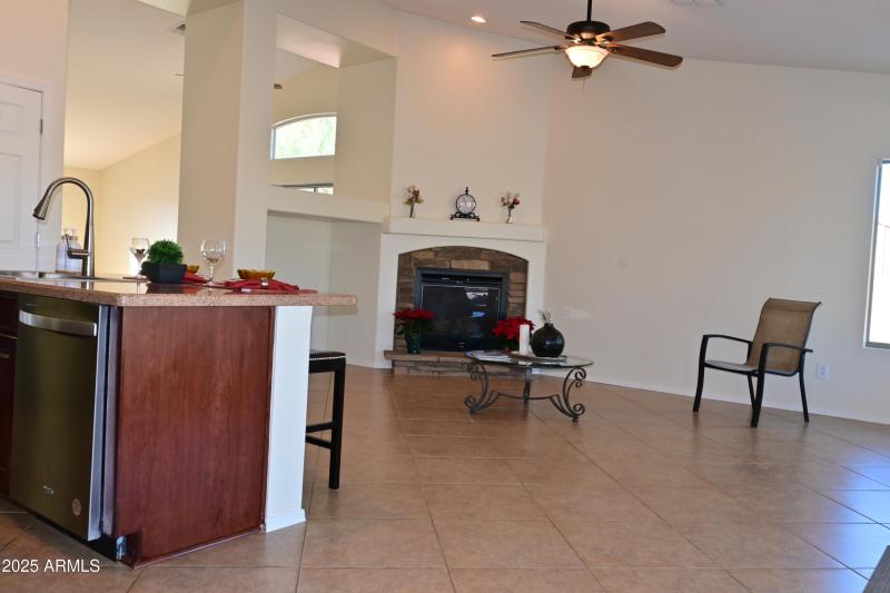 Kitchen/ Family Room