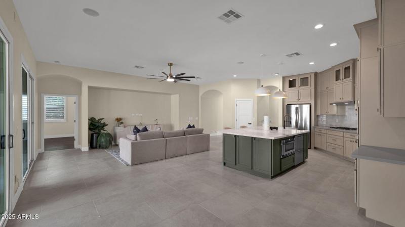 37-web-or-mls-P1276498